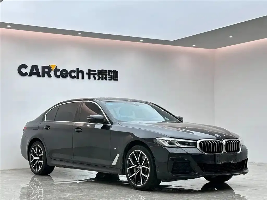 BMW 5 Series — фото 5