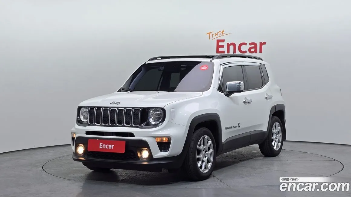 Jeep Renegade — фото 1