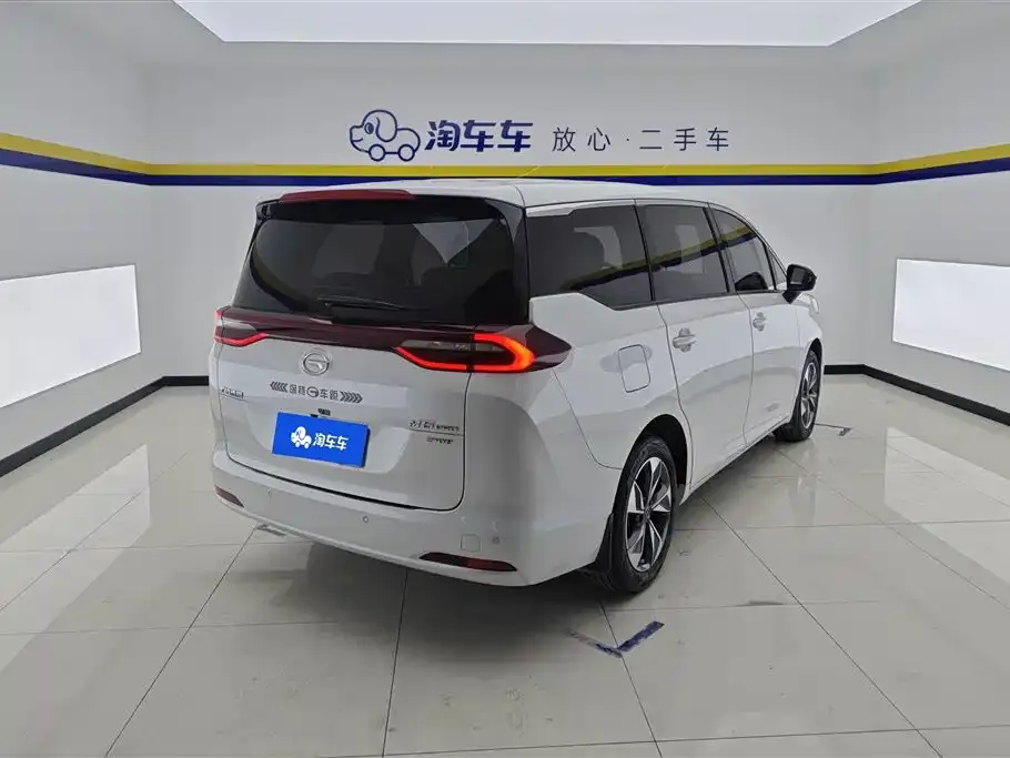 GAC Motor Trumpchi M6 — фото 9