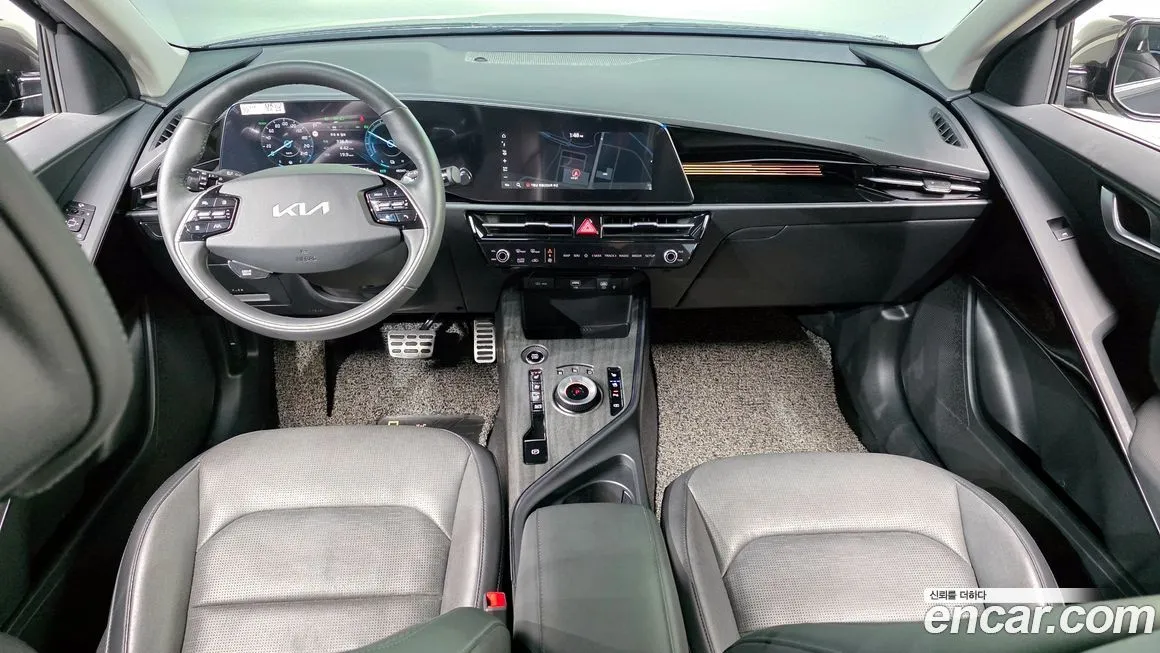 Kia Niro — фото 10