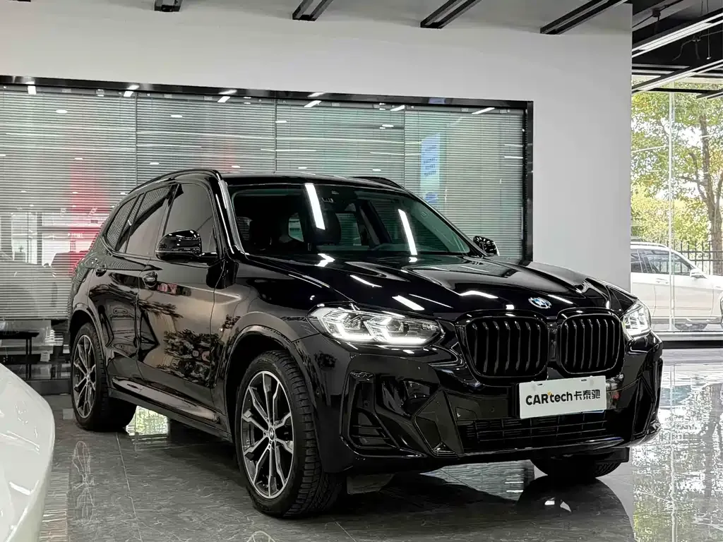 BMW X3 — фото 9
