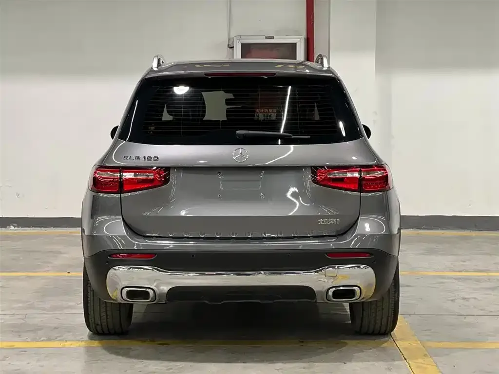 Mercedes-Benz GLB — фото 2