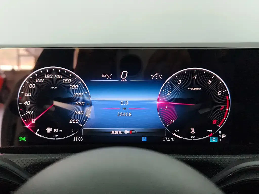 Mercedes-Benz A-Class — фото 7