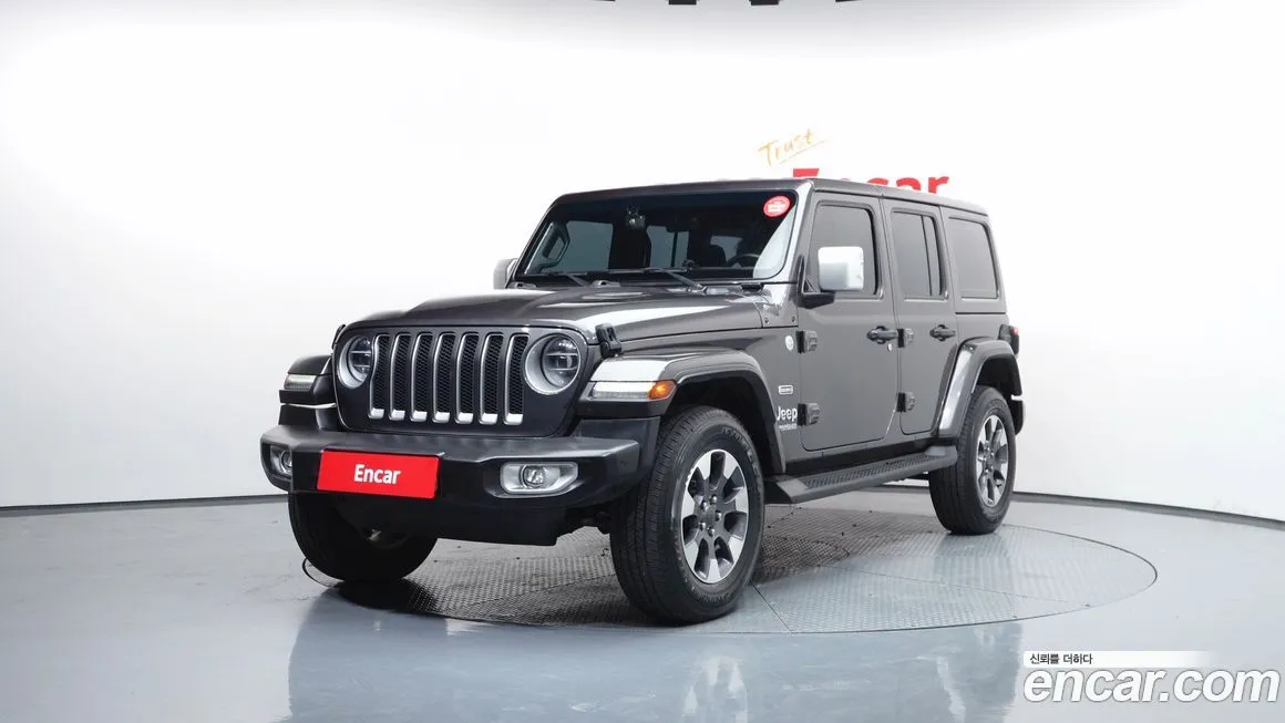 Jeep Wrangler — фото 1