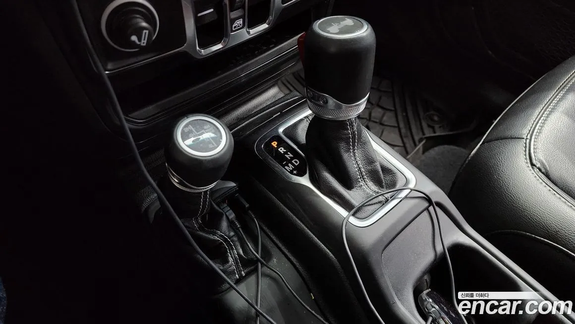 Jeep Wrangler — фото 3