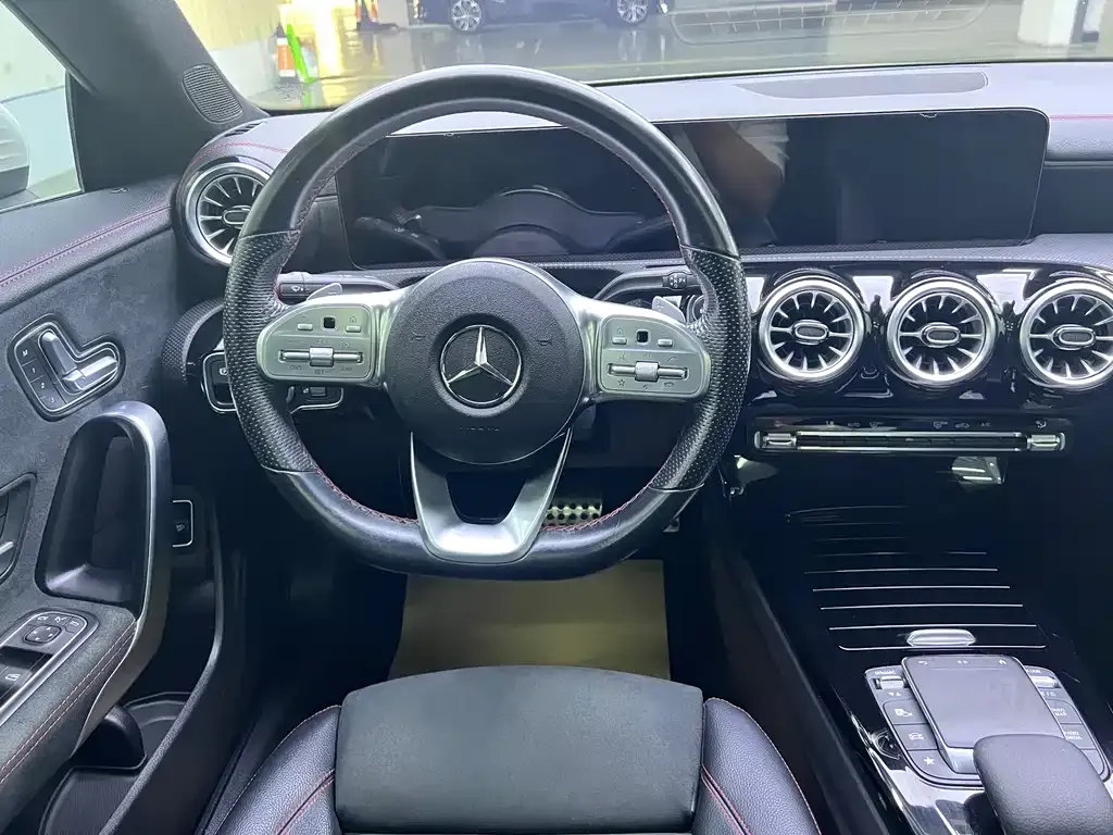 Mercedes-Benz CLA (Import) — фото 9