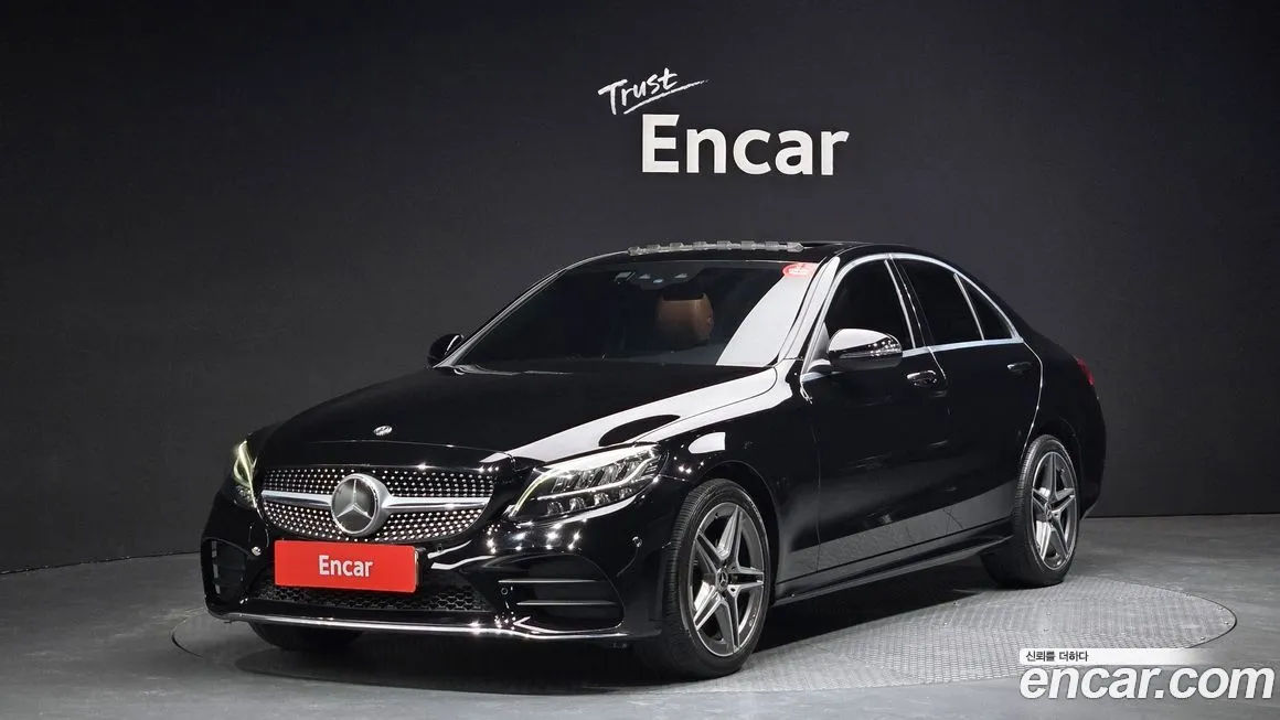 Mercedes-Benz C-Class — фото 1