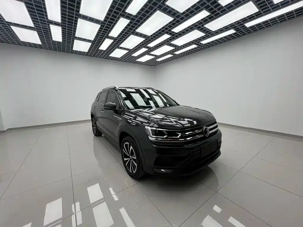 Volkswagen Tharu — фото 4
