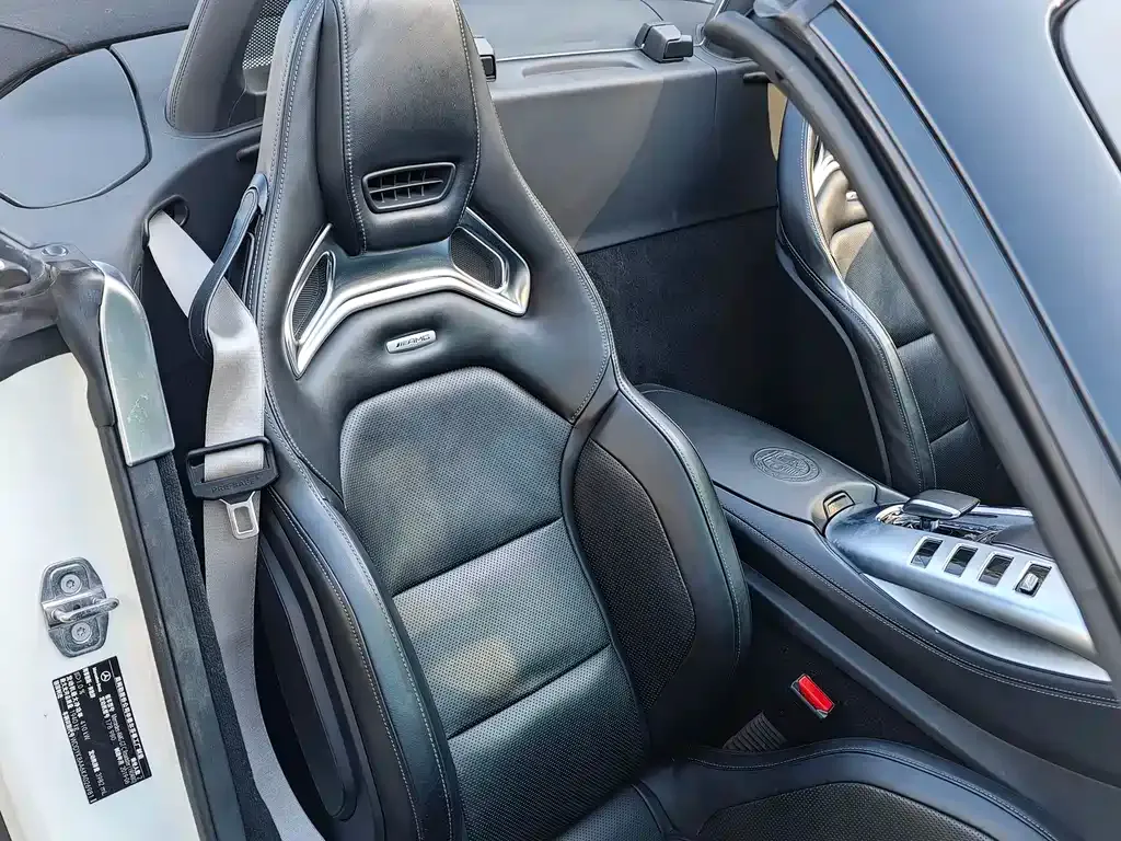Mercedes-Benz AMG GT — фото 8