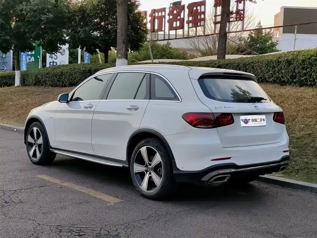 Mercedes-Benz GLC — фото 10