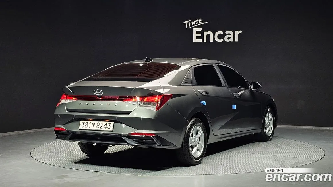 Hyundai AVANTE — фото 4