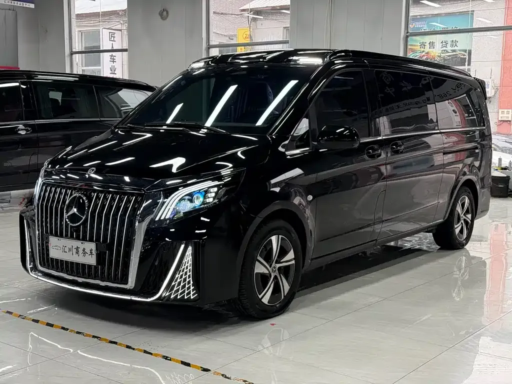 Mercedes-Benz Vito — фото 1