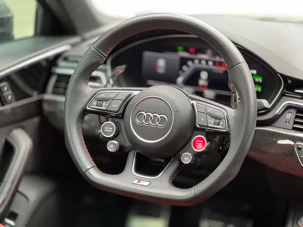 Audi S4 — фото 6