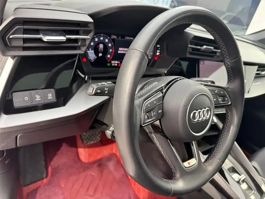 Audi A3 — фото 8