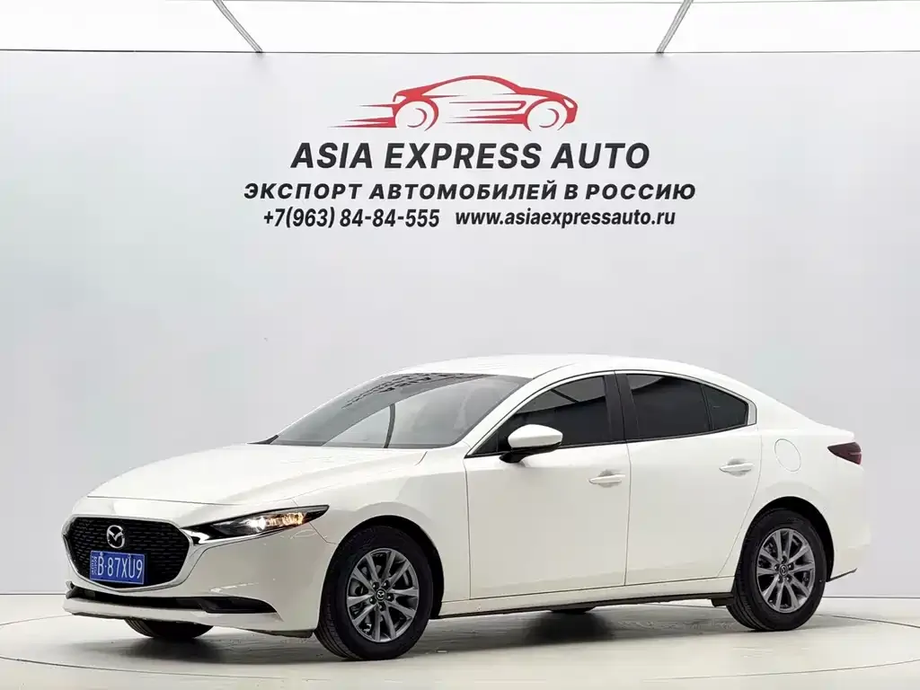 Mazda 3 Axela — фото 1