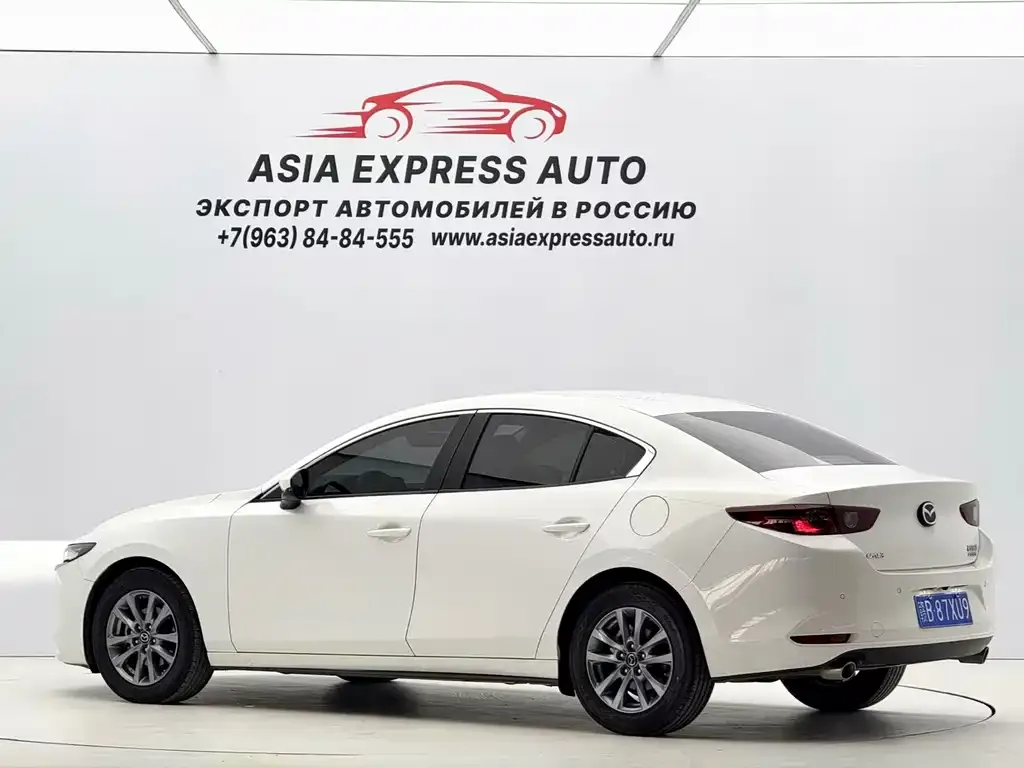 Mazda 3 Axela — фото 6