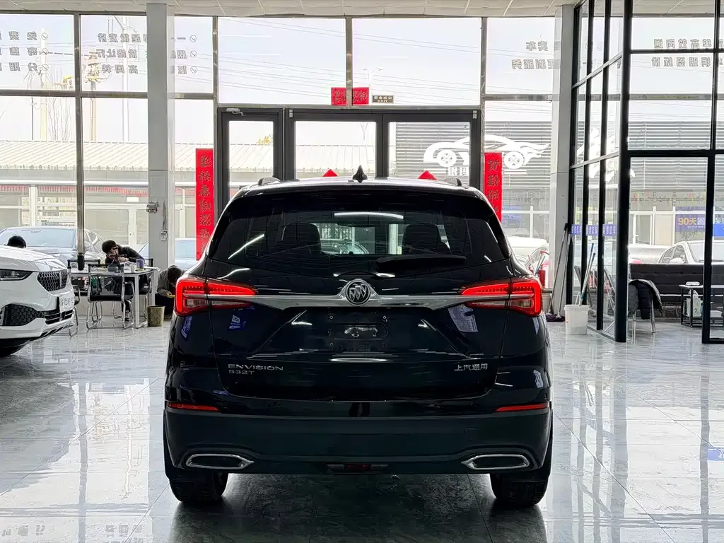 Buick Envision Plus — фото 9