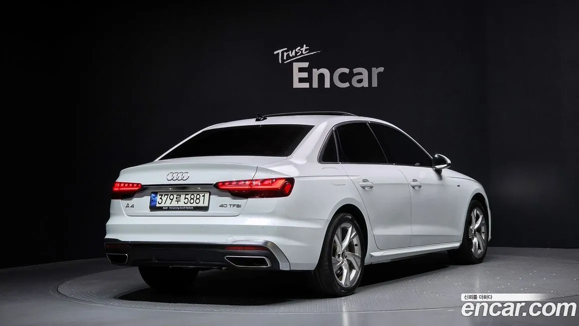 Audi A4 — фото 3