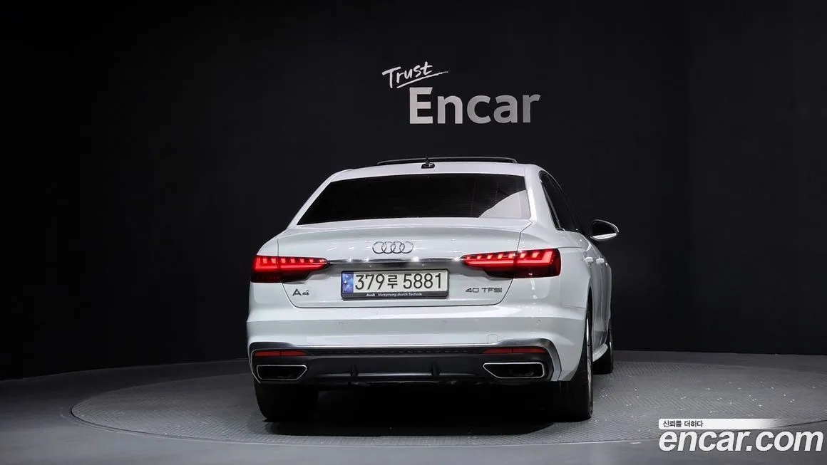 Audi A4 — фото 4