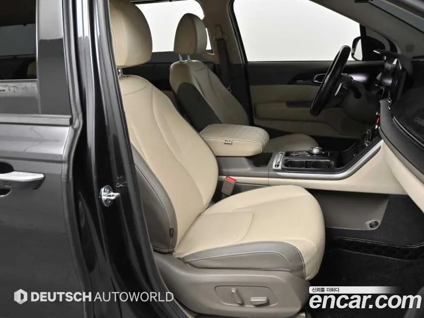 Kia Carnival — фото 10