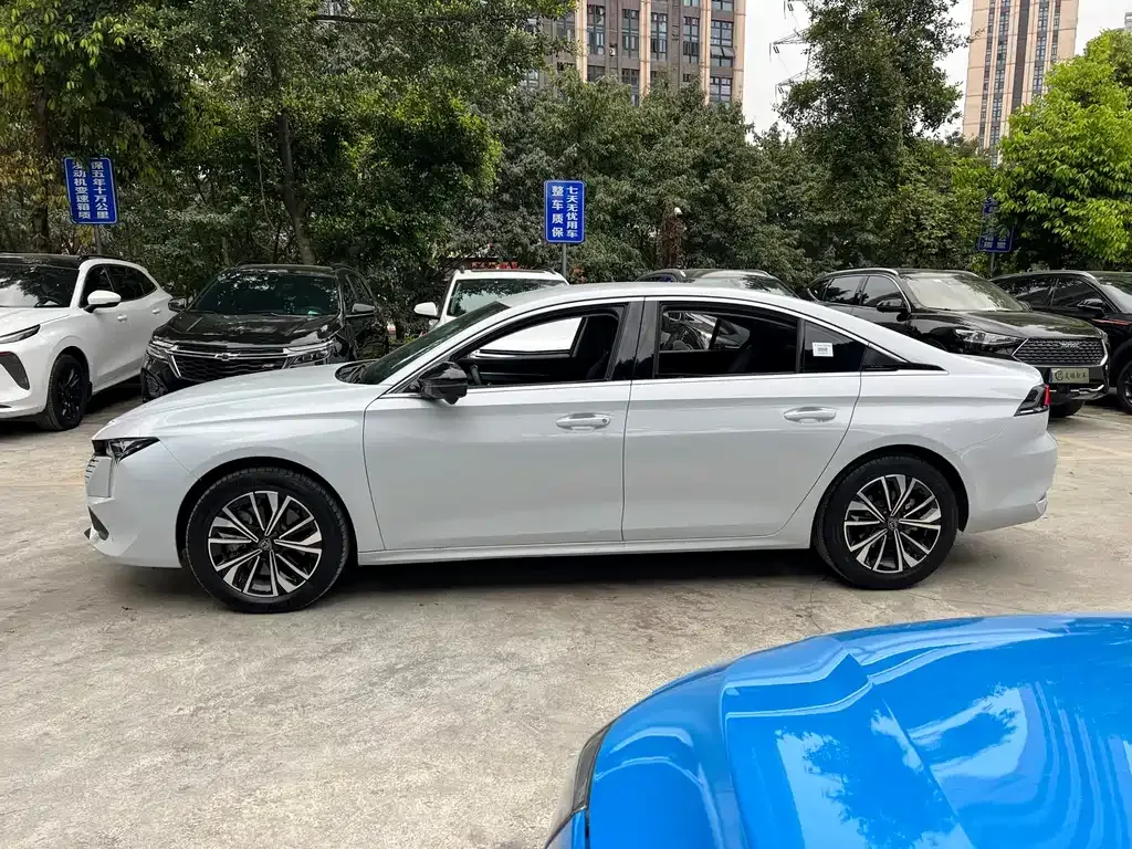 Peugeot 508 — фото 10