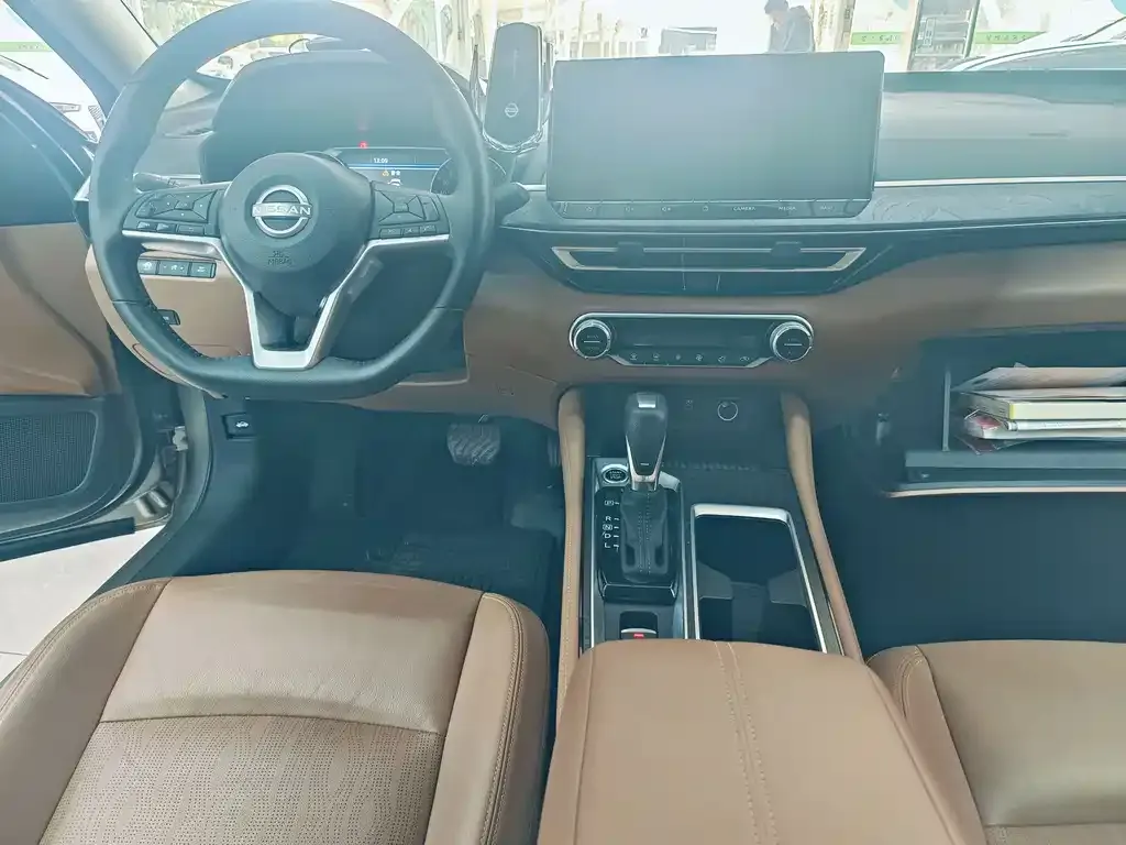 Nissan Teana — фото 3