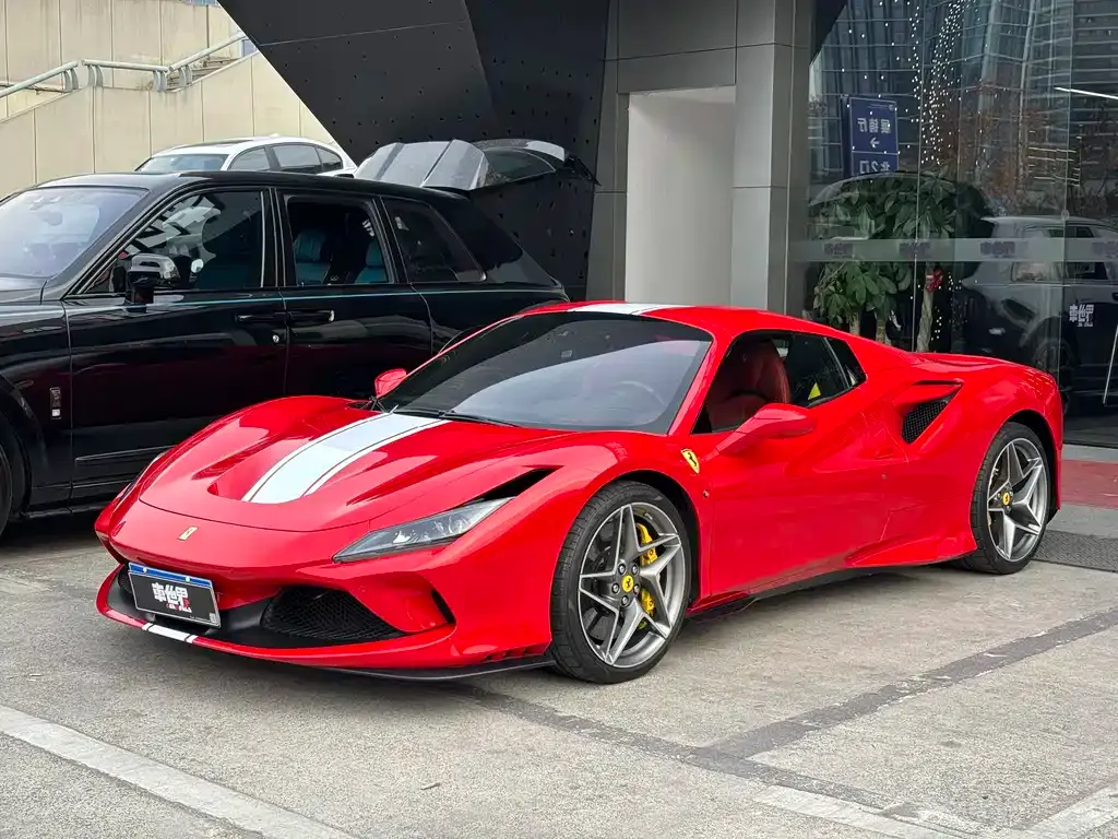 Ferrari F8 — фото 6
