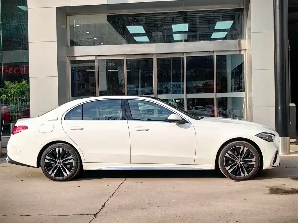 Mercedes-Benz C-Class New Energy — фото 6