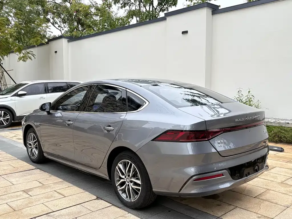 BYD Qin PLUS — фото 9