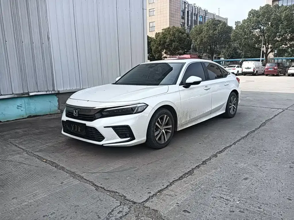 Honda Civic — фото 1
