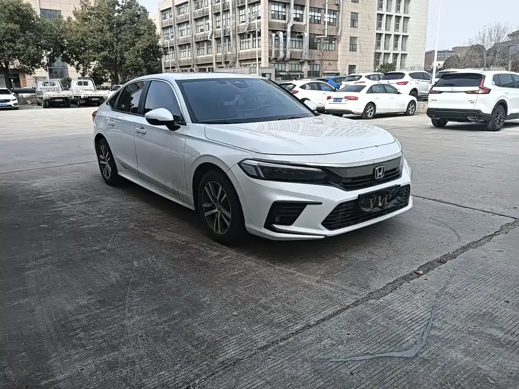 Honda Civic — фото 10