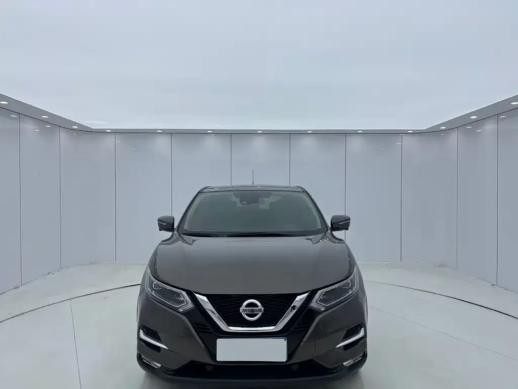 Nissan Qashqai — фото 5