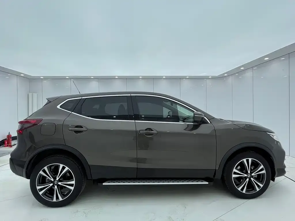 Nissan Qashqai — фото 3