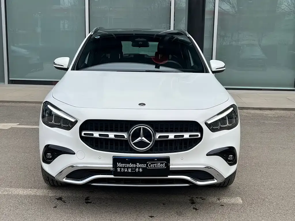 Mercedes-Benz GLA — фото 6