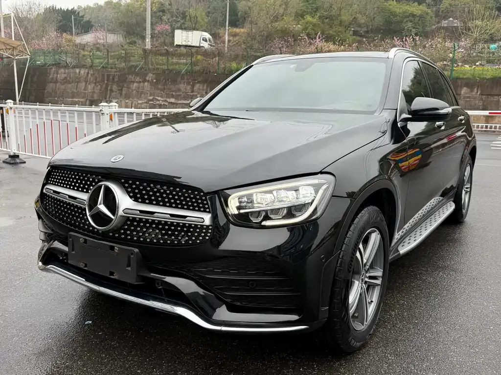 Mercedes-Benz GLC — фото 1