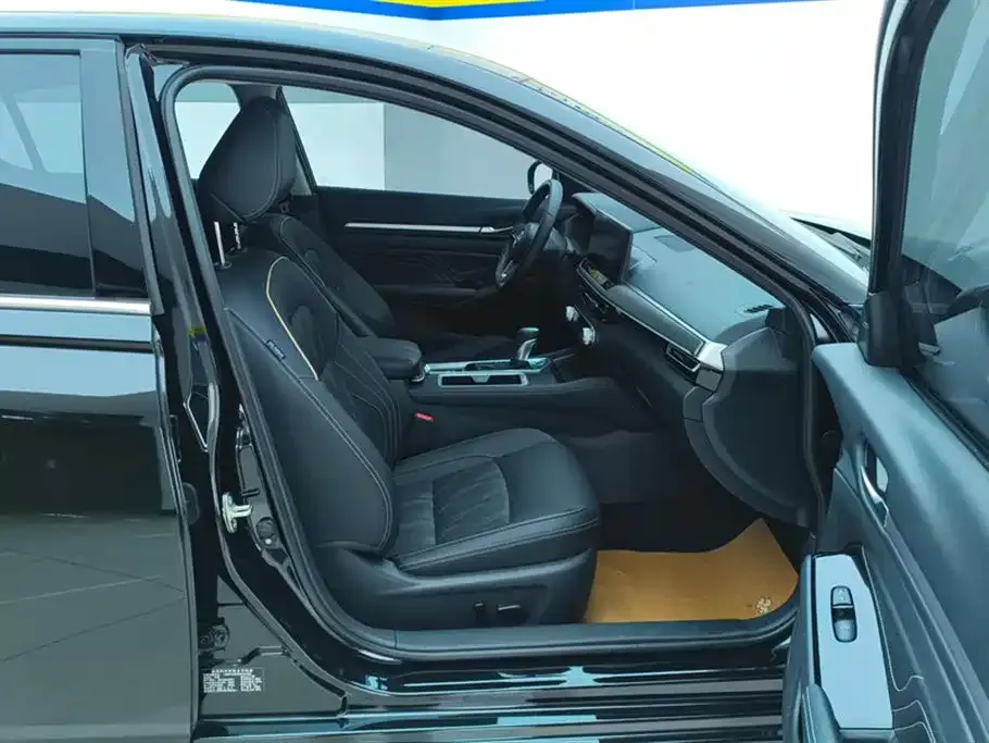 Nissan Teana — фото 4