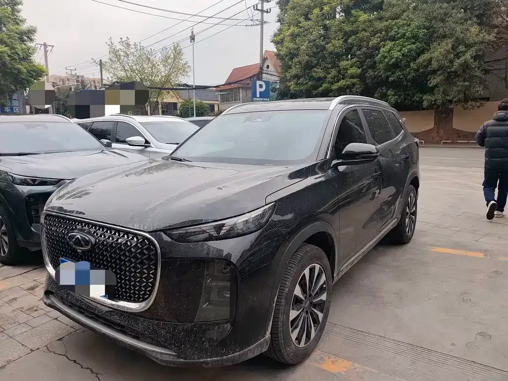 Chery Tiggo 8 PLUS — фото 1