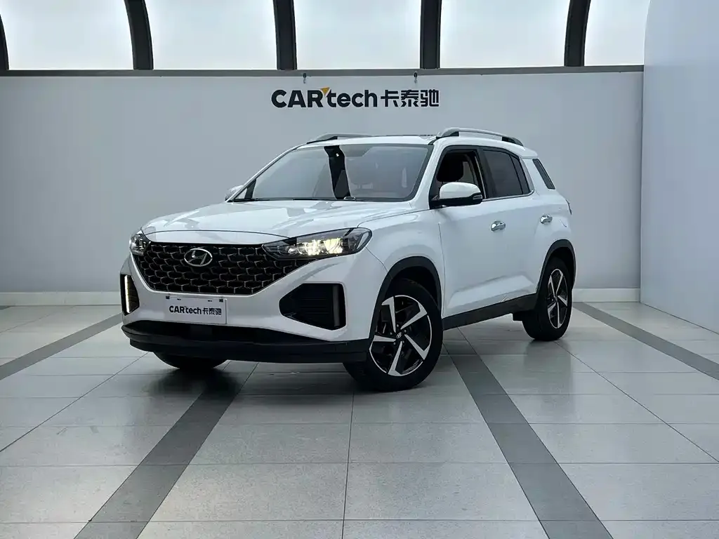 Hyundai ix35 — фото 1