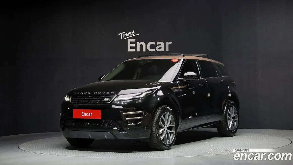 Land Rover Range Rover Evoque — фото 1