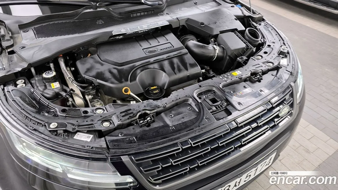Land Rover Range Rover Evoque — фото 9
