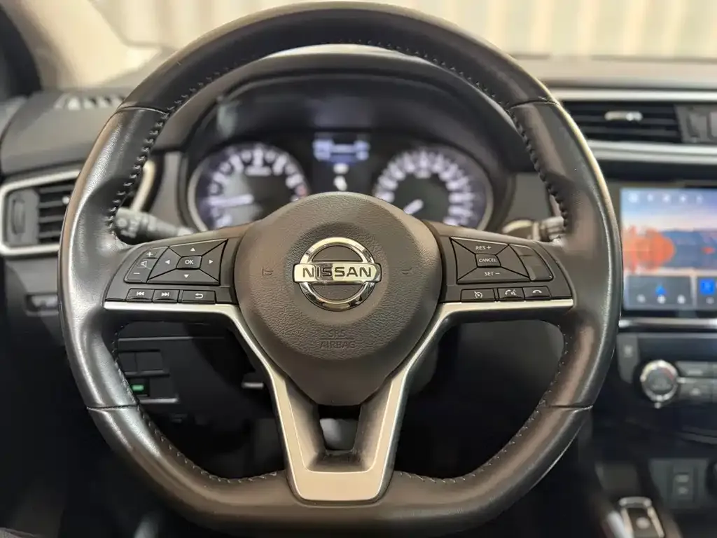 Nissan Qashqai — фото 9