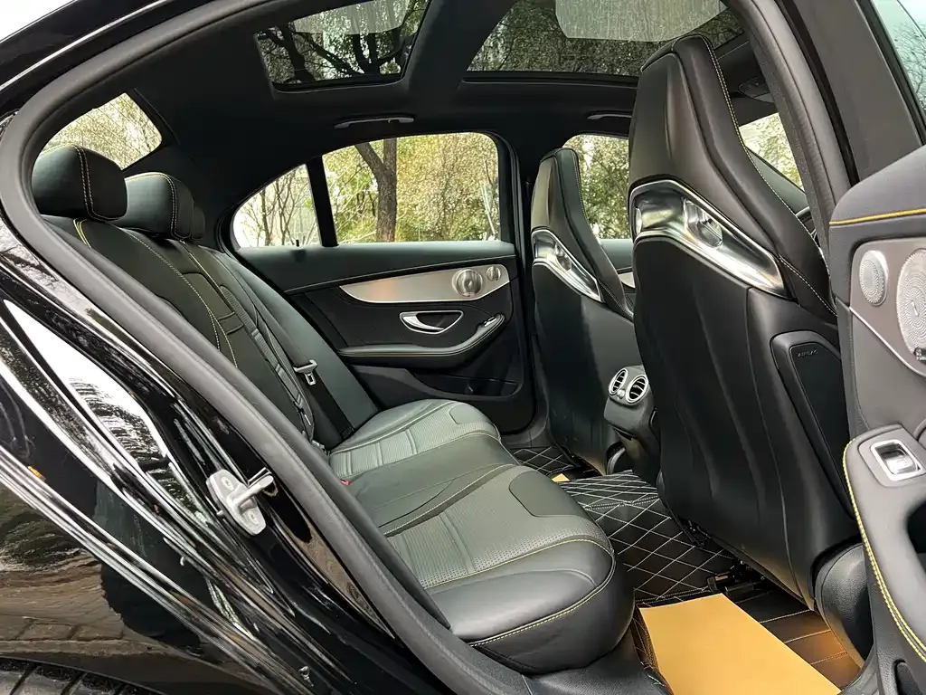 Mercedes-Benz C-Class AMG — фото 5