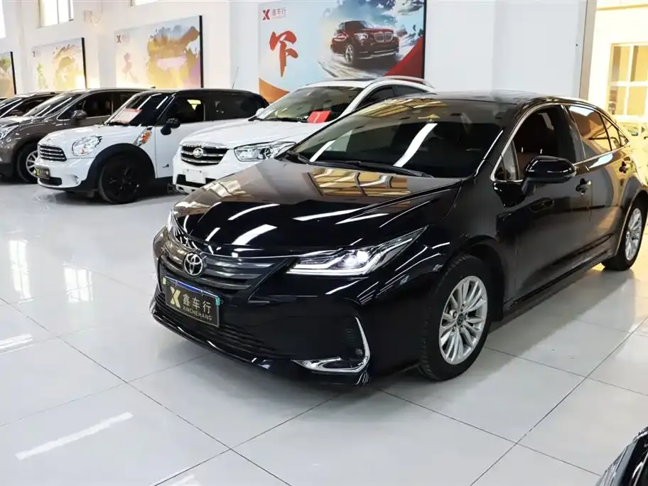 Toyota Allion — фото 1