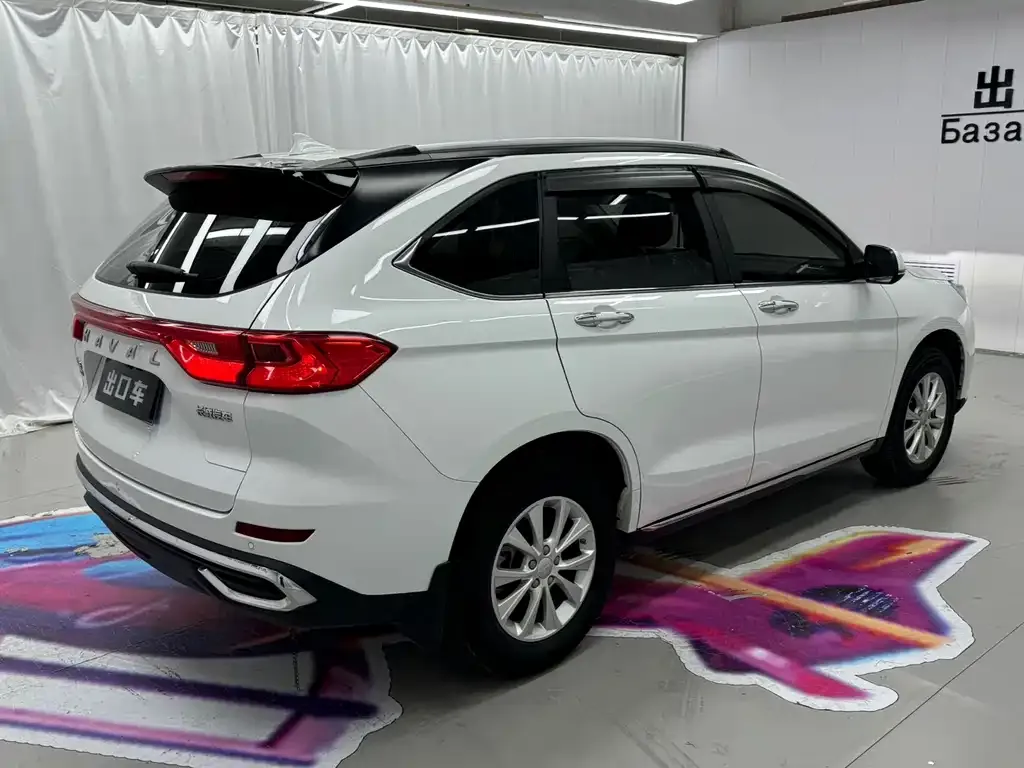Haval M6 — фото 5