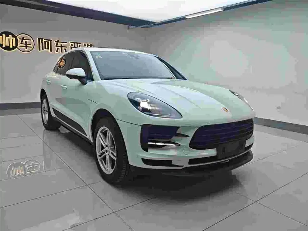 Porsche Macan — фото 9