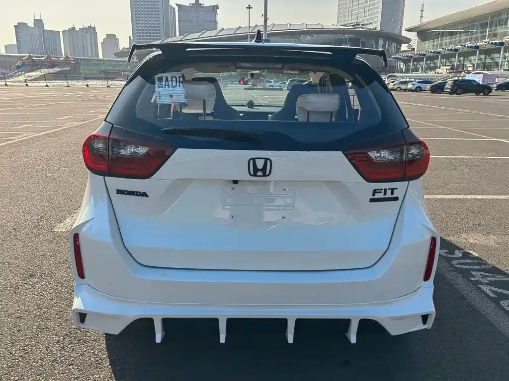 Honda Fit — фото 4