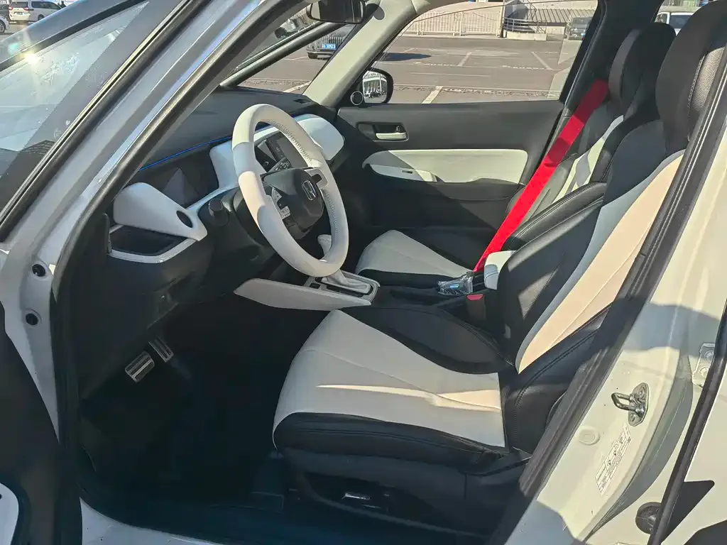 Honda Fit — фото 9