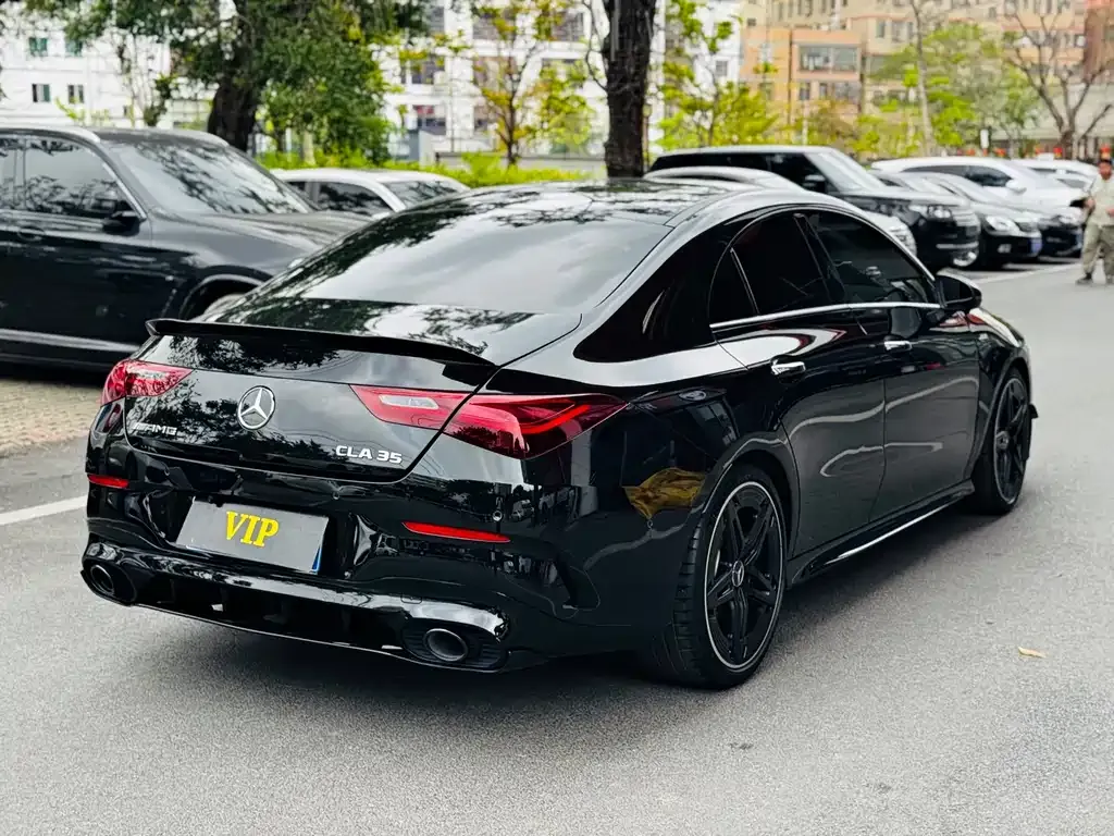 Mercedes-Benz CLA AMG — фото 9