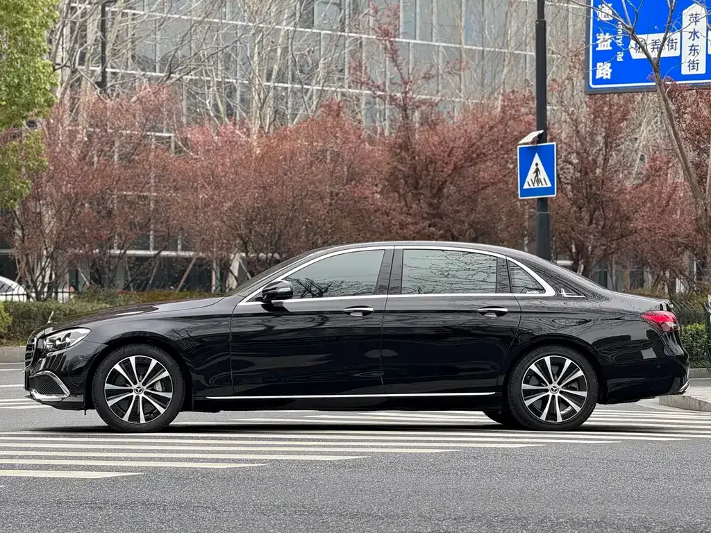 Mercedes-Benz E-Class New Energy — фото 6