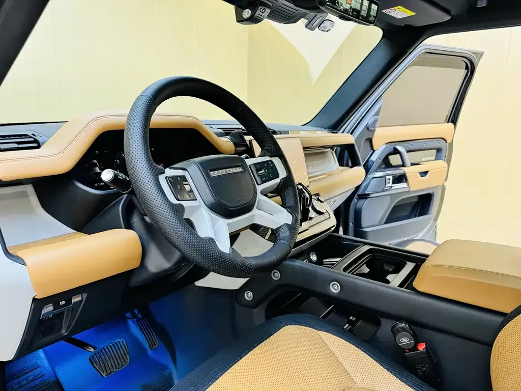 Land Rover Defender — фото 2